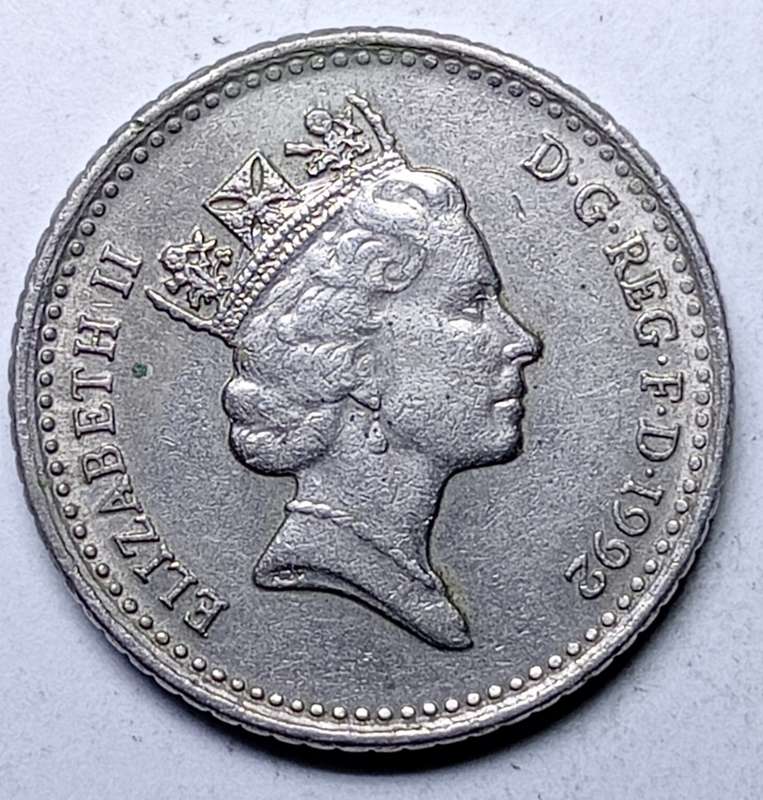 GREAT 1992 UK 5 PENCE