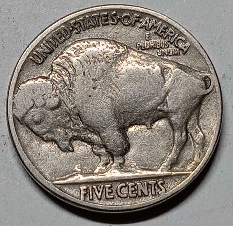 USA 1935 5 CENTS -BUFFALO NICKEL - GOOD DETAILS