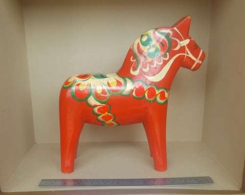 Large Traditional Wooden Swedish Dala Horse - For Pamela Greyling ONLY!