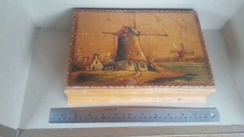 VINTAGE DUTCH COUNTRY Windmill Handmade Jewellery / Cigar Box