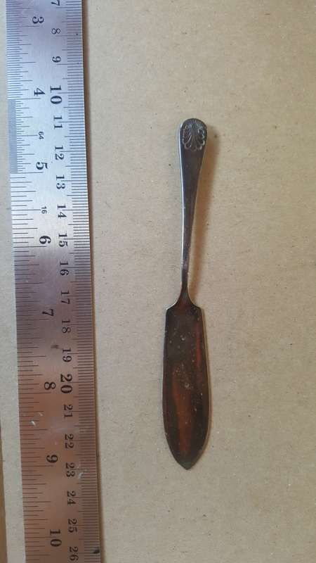 VINTAGE!- Silver Plated - Made In England - Fish Knife