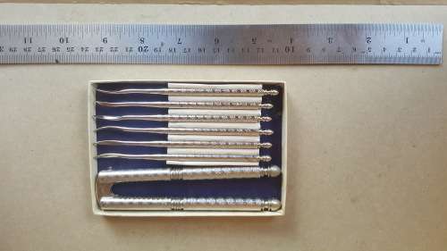 Shellfish Nut Cracker And 6 Picks For Crab Or Lobster Meat Remover