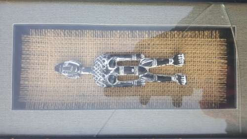 Wall Décor - Box Frame - Tribal African Man (Glass Cracked)