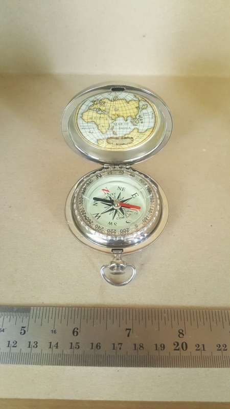 VINTAGE!  DALVEY SCOTLAND - VOYAGER COMPASS