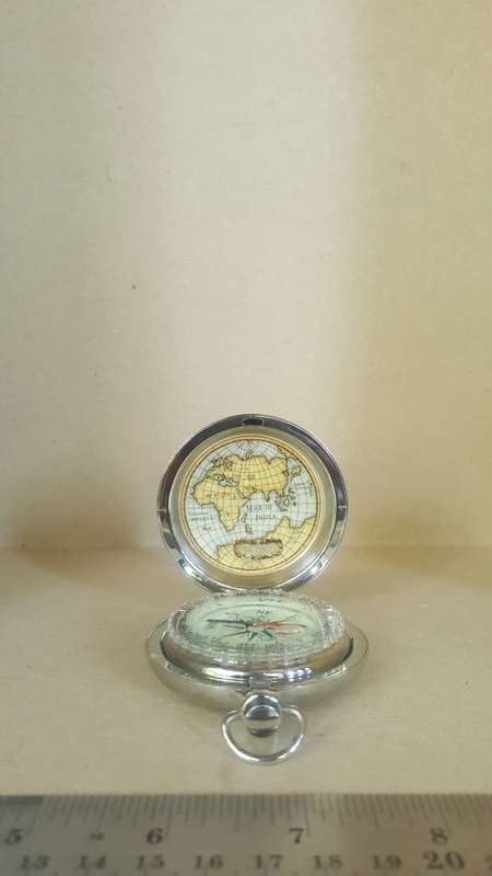 VINTAGE!  DALVEY SCOTLAND - VOYAGER COMPASS