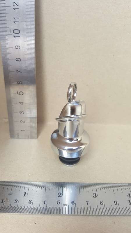 WINE BOTTLE POURER SPOUT/ STOPPER