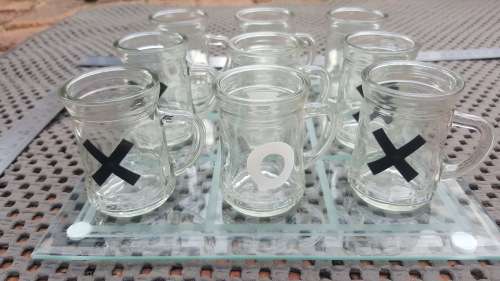 Drinking Game! X And O / Tic-Tac -Toe Glass Set (Boxed)