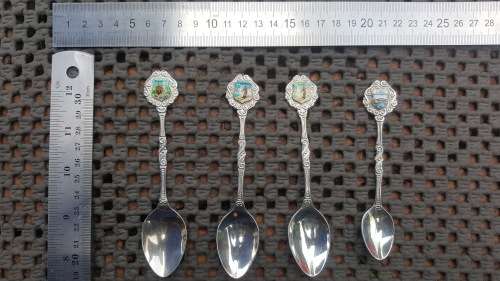 Lot Of Souvenir Spoons!  Set Of 4 Australian Silver Plated Spoons