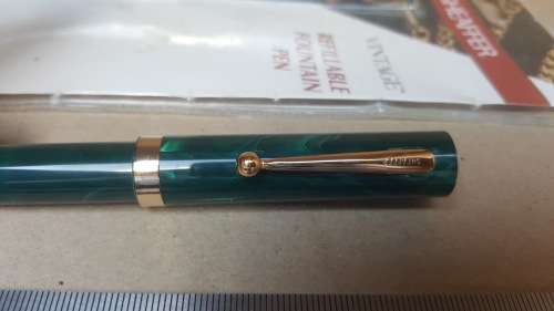 Sheaffer Vintage - No Nonsense - Fountain Pen.
