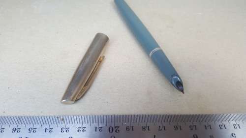 RARE! Early Parker 21 Fountain Pen - Inverted Ridge Clip ? - Aerometric - Fountain Pen - Dove Grey