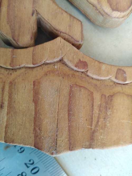Chinese - Wooden Carved Symbol For Luck / Good Fortune - Hand Carved