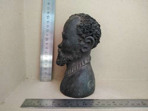 African! - Hand Made Clay Bust - Old Man - Signed - MT Mhlongo