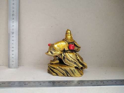 Chinese Feng Shui Guan Gong Resin Figurine