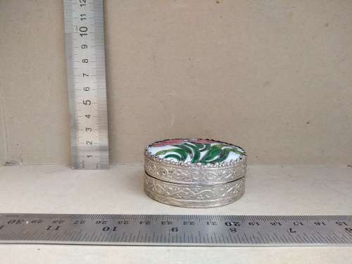 Vintage! - * Butterfly Flower * Design - Cloisonne Filigree Art Trinket / Pill Box