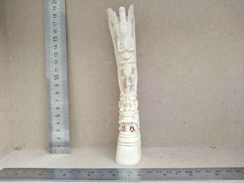 Vintage!  Indonesian -  Ornate Slim Hand Crafted Bone Carving Totem Deity Statue