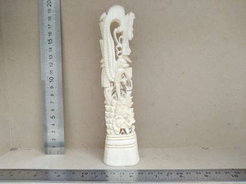 Vintage!  Indonesian -  Ornate Slim Hand Crafted Bone Carving Totem Deity Statue