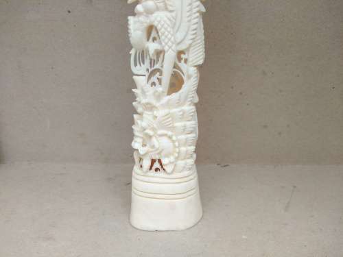 Vintage!  Indonesian -  Ornate Slim Hand Crafted Bone Carving Totem Deity Statue