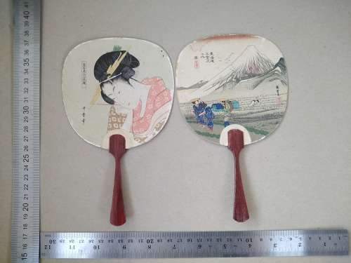 Vintage! Pair Of Japanese Uchiwa Non-Folding Hand Held Fans With Wood Handles