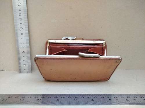 Vintage! LEONE Genuine Light Brown Leather - Card Holder & Clasp And Frame Purse