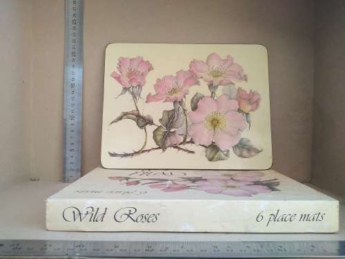 Vintage! Wild Roses - Wooden Lacquered Place Mats With Cork Backing - In Original Box.
