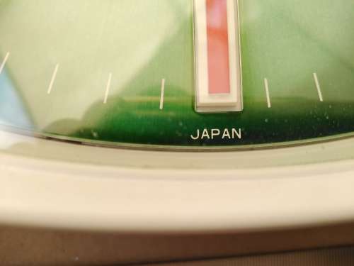Vintage! Rhythm Transistor - White Oval Retro - Wall Clock