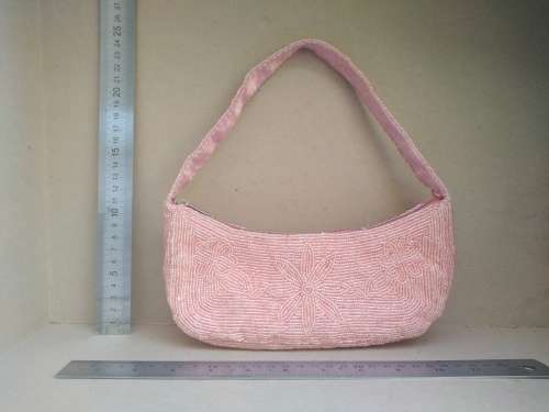 Vintage! Hand-Made, Intricate Floral Beaded Handbag