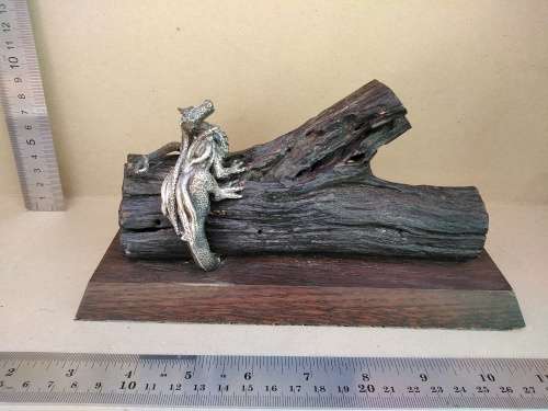 Vintage! Silver Alloy - Dragon On Driftwood Base