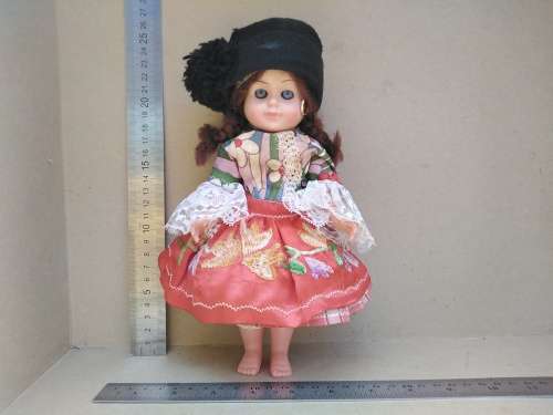 Vintage! Nazare Portugal - Dressed Pimar - Medium Costume Doll - Traditional 7 Petticoat