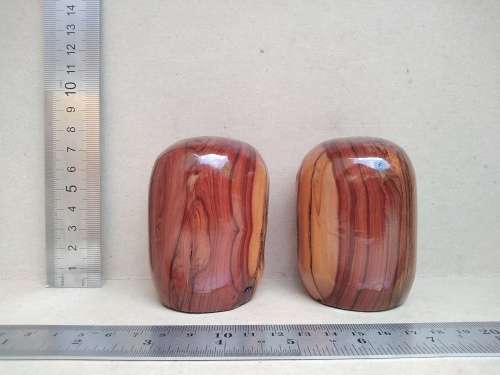 Vintage! - Live Edge - Salt And Pepper Shakers