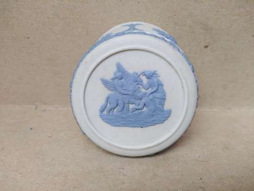 Vintage! Wedgwood Pegasus Jasperware Trinket/Pill Box And Lid