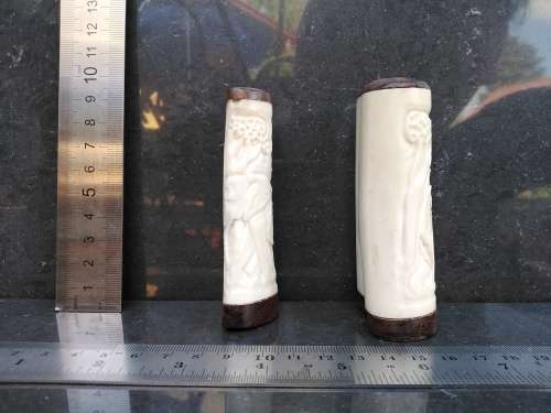 Africana! Zimbabwe Ndebele Art - Hand Carved Bone Salt & Pepper Shakers - Elephant Design