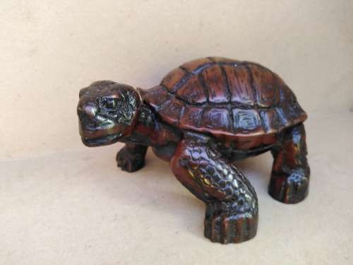 Vintage!  Fung Shui - Hand Carved - Heavy High Quality Resin Statue - Realistic Tortoise