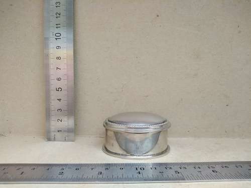 Vintage! Silver Plated - Oval Hinged - Trinket / Keepsake / Pill Box