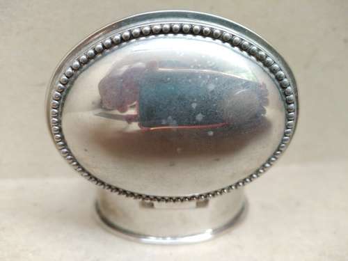 Vintage! Silver Plated - Oval Hinged - Trinket / Keepsake / Pill Box