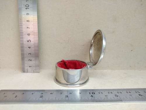 Vintage! Silver Plated - Oval Hinged - Trinket / Keepsake / Pill Box
