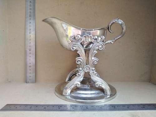 Vintage! Silver Plated - Gravy Boat with Warming Stand