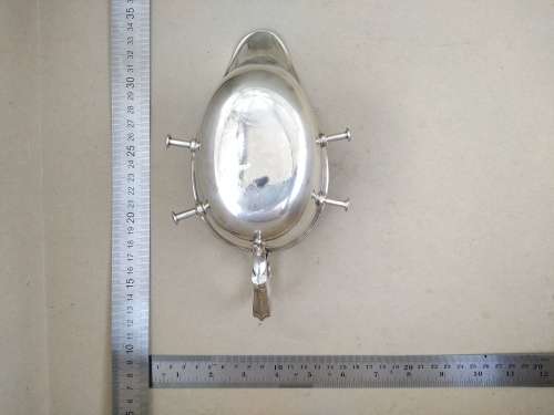 Vintage! Silver Plated - Gravy Boat with Warming Stand