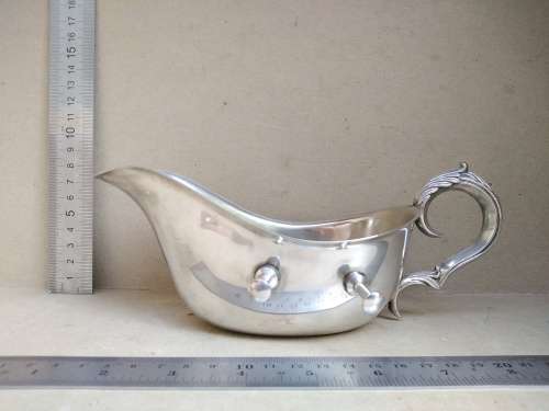 Vintage! Silver Plated - Gravy Boat with Warming Stand