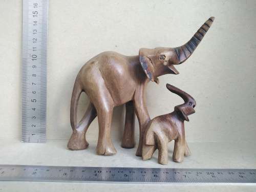 Africana! - Hand Carved - Small Mother And Baby Elephant
