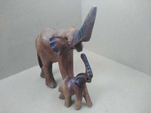 Africana! - Hand Carved - Small Mother And Baby Elephant