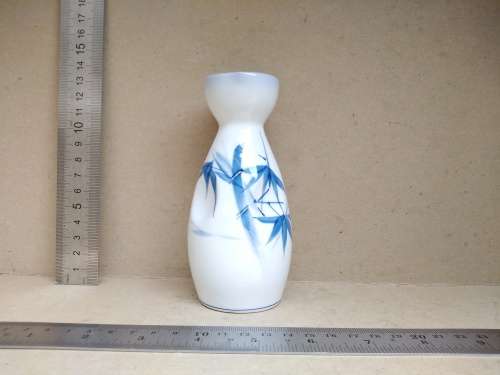 Vintage! Chinoiserie Sake Pot With Handpainted Bamboo Design