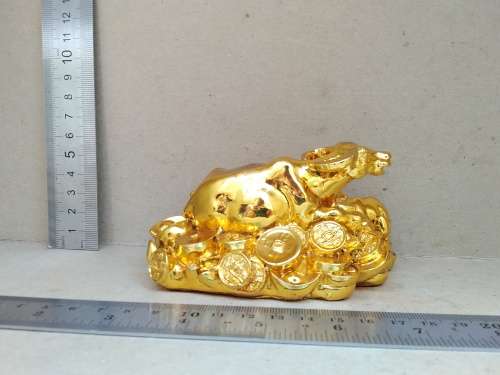Feng Shui - Golden Wish Cow / Ox With Calves - On Lucky Coins And Ingots