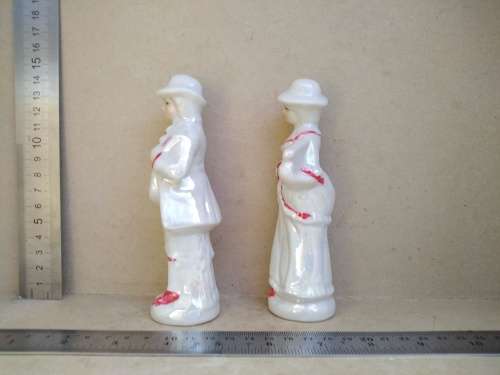 Vintage! Pair Of Victorian Figurines Hand Painted Musicians