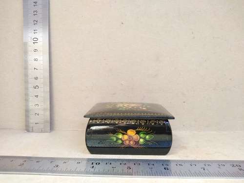 Vintage! Russian Fedoskino Black Lacquered Trinket Box