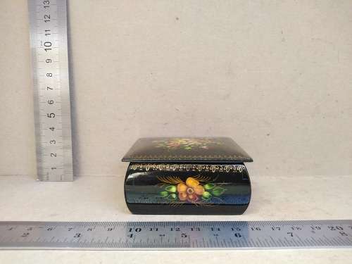 Vintage! Russian Fedoskino Black Lacquered Trinket Box
