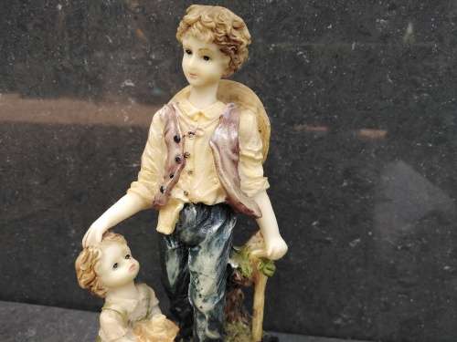 Vintage! Italian Design - Resin Statue Figurine - Montefiori Collection? - Father And Son