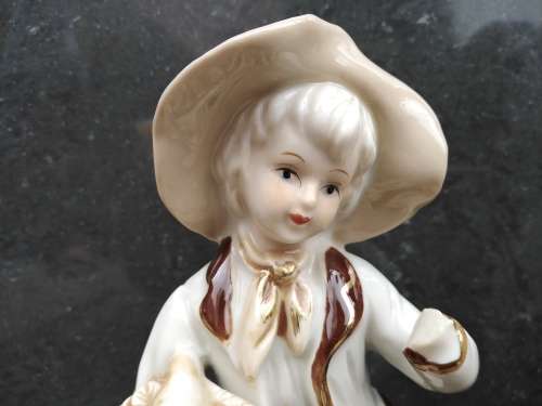 Vintage! Serpia Brown - Porcelain - Pair Of Colonial Figurines (Broken/Repaired)