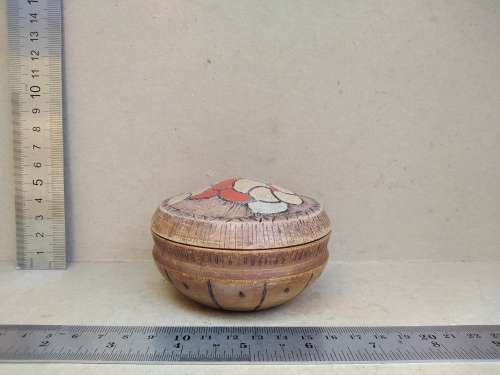 Vintage! Hand Carved - Round Floral - Trinket Box With Lid