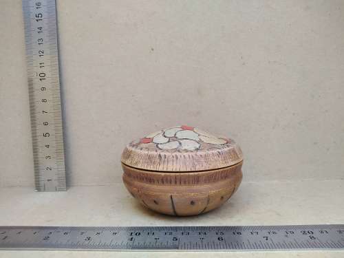 Vintage! Hand Carved - Round Floral - Trinket Box With Lid