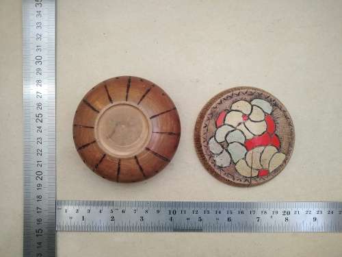 Vintage! Hand Carved - Round Floral - Trinket Box With Lid